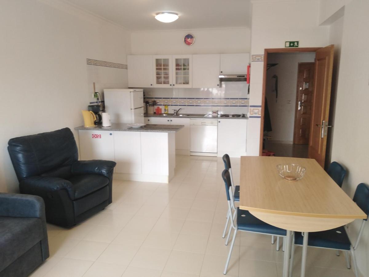Apartamento Varandas Do Sol Nascente Porches  Bagian luar foto