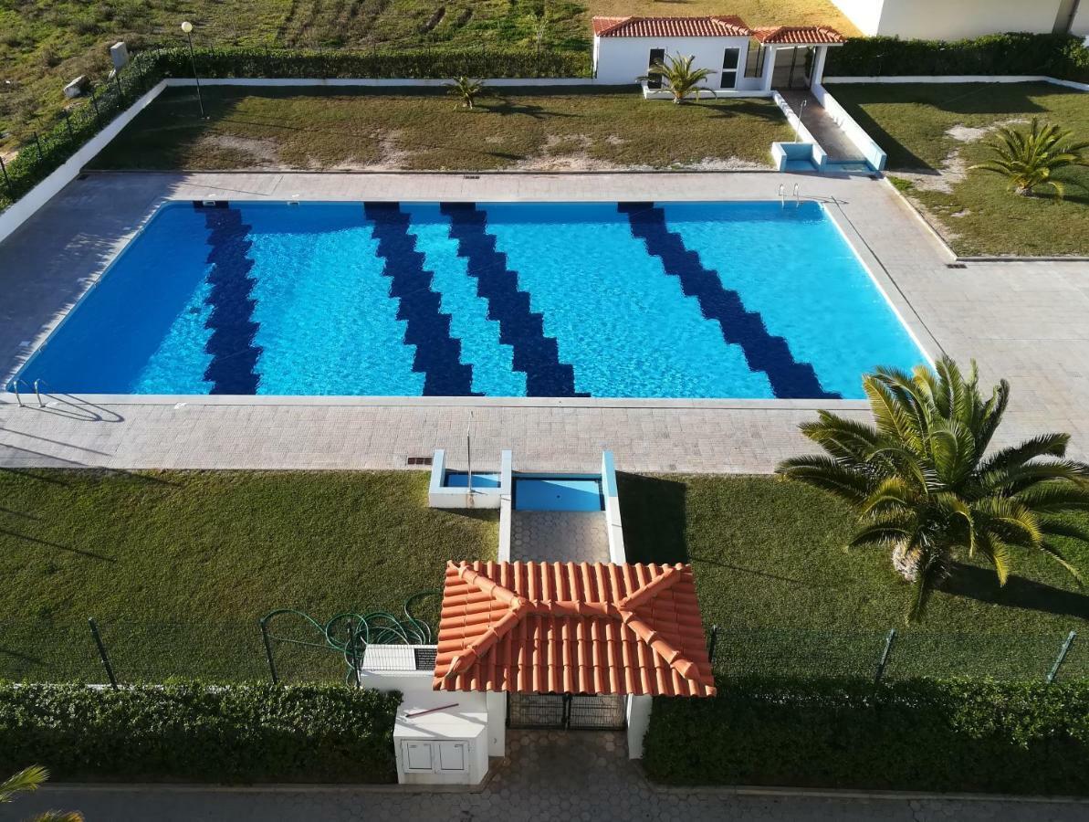Apartamento Varandas Do Sol Nascente Porches  Bagian luar foto